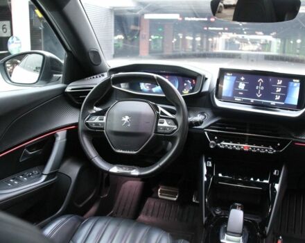 Белый Пежо 2008, объемом двигателя 0 л и пробегом 65 тыс. км за 19900 $, фото 7 на Automoto.ua