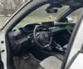 Белый Пежо 2008, объемом двигателя 0 л и пробегом 67 тыс. км за 367 $, фото 2 на Automoto.ua