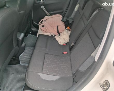 Белый Пежо 2008, объемом двигателя 1.2 л и пробегом 79 тыс. км за 11990 $, фото 11 на Automoto.ua