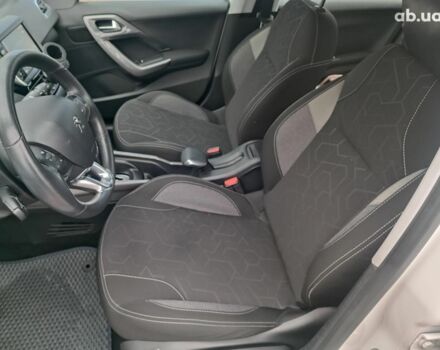 Белый Пежо 2008, объемом двигателя 1.2 л и пробегом 79 тыс. км за 11990 $, фото 22 на Automoto.ua