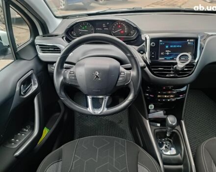 Белый Пежо 2008, объемом двигателя 1.2 л и пробегом 79 тыс. км за 11990 $, фото 14 на Automoto.ua