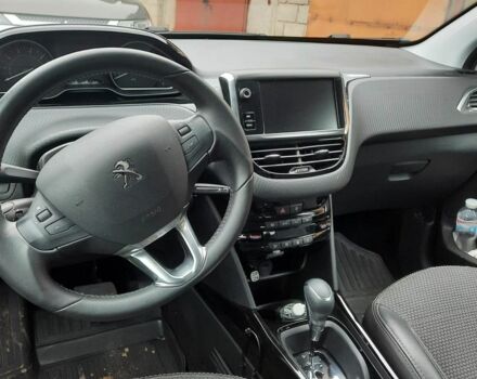 Пежо 2008 2019 у Кропивницькому (Кіровограді) на Automoto.ua Білий Пежо 2008, об'ємом двигуна 1.2 л та пробігом 23 тис. км за 15500 $, фото 5 на Automoto.ua