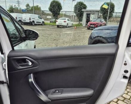 Пежо 2008 2014 у Івано-Франківську на Automoto.ua Білий Пежо 2008, об'ємом двигуна 1.2 л та пробігом 84 тис. км за 9999 $, фото 51 на Automoto.ua