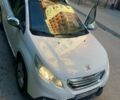 Пежо 2008 2014 в Тернополе на Automoto.ua Белый Пежо 2008, объемом двигателя 1.6 л и пробегом 124 тыс. км за 10500 $, фото 12 на Automoto.ua