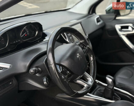 Білий Пежо 2008, об'ємом двигуна 1.2 л та пробігом 192 тис. км за 6999 $, фото 29 на Automoto.ua