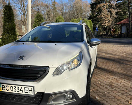 Белый Пежо 2008, объемом двигателя 1.2 л и пробегом 121 тыс. км за 9900 $, фото 1 на Automoto.ua