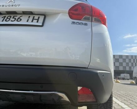 Белый Пежо 2008, объемом двигателя 1.2 л и пробегом 174 тыс. км за 6900 $, фото 10 на Automoto.ua
