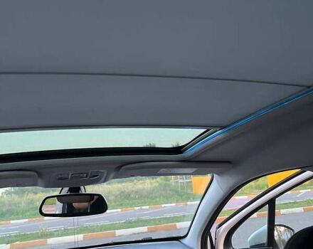 Білий Пежо 2008, об'ємом двигуна 1.2 л та пробігом 118 тис. км за 9000 $, фото 16 на Automoto.ua