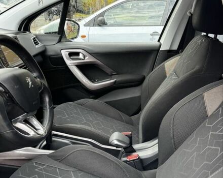 Пежо 2008 2014 у Львові на Automoto.ua Білий Пежо 2008, об'ємом двигуна 1.6 л та пробігом 120 тис. км за 8700 $, фото 2 на Automoto.ua