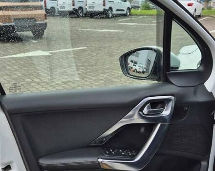 Білий Пежо 2008, об'ємом двигуна 1.2 л та пробігом 84 тис. км за 9999 $, фото 22 на Automoto.ua