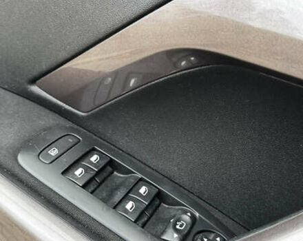 Пежо 2008 2014 у Львові на Automoto.ua Білий Пежо 2008, об'ємом двигуна 1.6 л та пробігом 120 тис. км за 9000 $, фото 7 на Automoto.ua