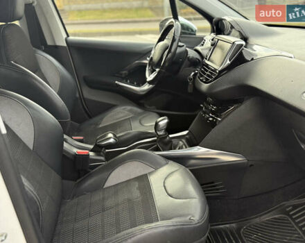 Білий Пежо 2008, об'ємом двигуна 1.2 л та пробігом 192 тис. км за 6999 $, фото 36 на Automoto.ua