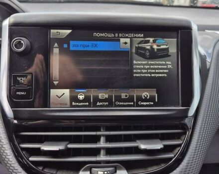 Білий Пежо 2008, об'ємом двигуна 1.2 л та пробігом 84 тис. км за 9999 $, фото 34 на Automoto.ua