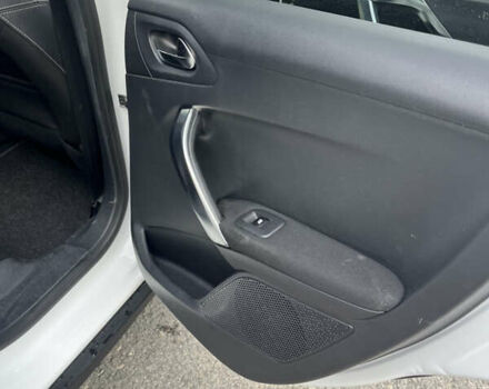 Белый Пежо 2008, объемом двигателя 1.6 л и пробегом 139 тыс. км за 9777 $, фото 9 на Automoto.ua