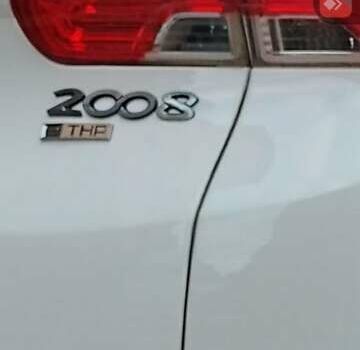 Белый Пежо 2008, объемом двигателя 1.2 л и пробегом 130 тыс. км за 6975 $, фото 8 на Automoto.ua