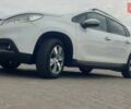 Белый Пежо 2008, объемом двигателя 1.2 л и пробегом 110 тыс. км за 12500 $, фото 3 на Automoto.ua