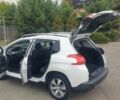 Белый Пежо 2008, объемом двигателя 1.2 л и пробегом 110 тыс. км за 12500 $, фото 3 на Automoto.ua