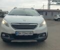 Белый Пежо 2008, объемом двигателя 1.2 л и пробегом 110 тыс. км за 12500 $, фото 1 на Automoto.ua