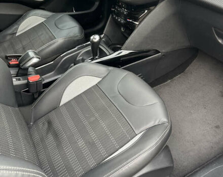 Белый Пежо 2008, объемом двигателя 1.6 л и пробегом 139 тыс. км за 9777 $, фото 13 на Automoto.ua