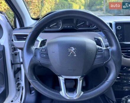 Белый Пежо 2008, объемом двигателя 1.2 л и пробегом 89 тыс. км за 10300 $, фото 16 на Automoto.ua