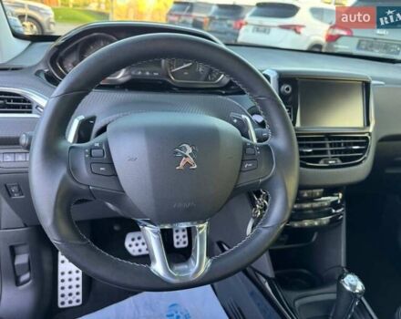 Пежо 2008 2015 в Киеве на Automoto.ua Белый Пежо 2008, объемом двигателя 1.6 л и пробегом 52 тыс. км за 12100 $, фото 9 на Automoto.ua