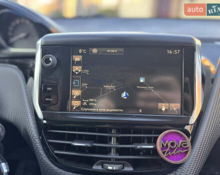 Белый Пежо 2008, объемом двигателя 1.56 л и пробегом 234 тыс. км за 11000 $, фото 28 на Automoto.ua