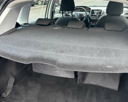 Белый Пежо 2008, объемом двигателя 1.2 л и пробегом 108 тыс. км за 11200 $, фото 10 на Automoto.ua