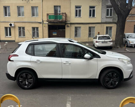 Белый Пежо 2008, объемом двигателя 1.2 л и пробегом 108 тыс. км за 11200 $, фото 4 на Automoto.ua
