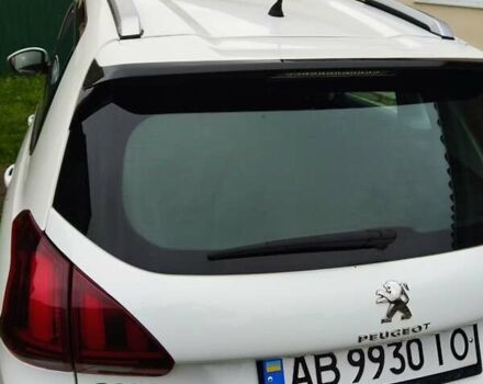 Белый Пежо 2008, объемом двигателя 1.2 л и пробегом 97 тыс. км за 10700 $, фото 5 на Automoto.ua