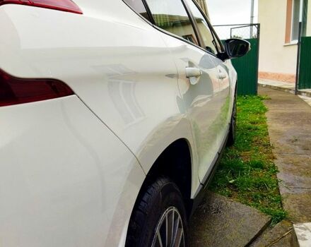 Пежо 2008 2016 у Житомирі на Automoto.ua Білий Пежо 2008, об'ємом двигуна 1.2 л та пробігом 96 тис. км за 11200 $, фото 4 на Automoto.ua