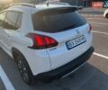 Білий Пежо 2008, об'ємом двигуна 1.2 л та пробігом 61 тис. км за 11200 $, фото 2 на Automoto.ua