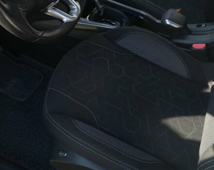 Пежо 2008 2017 у Львові на Automoto.ua Білий Пежо 2008, об'ємом двигуна 1.2 л та пробігом 89 тис. км за 11300 $, фото 18 на Automoto.ua