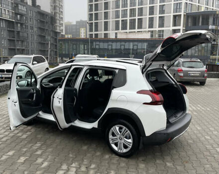 Білий Пежо 2008, об'ємом двигуна 1.2 л та пробігом 90 тис. км за 11299 $, фото 9 на Automoto.ua