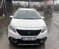 Білий Пежо 2008, об'ємом двигуна 1.2 л та пробігом 77 тис. км за 11900 $, фото 1 на Automoto.ua