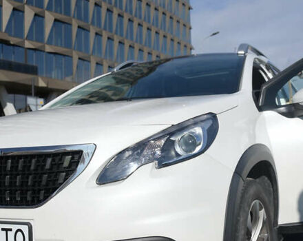 Пежо 2008 2017 у Львові на Automoto.ua Білий Пежо 2008, об'ємом двигуна 1.2 л та пробігом 89 тис. км за 11300 $, фото 4 на Automoto.ua
