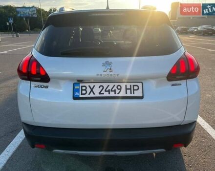 Білий Пежо 2008, об'ємом двигуна 1.2 л та пробігом 61 тис. км за 11200 $, фото 1 на Automoto.ua