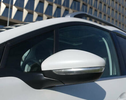 Пежо 2008 2017 у Львові на Automoto.ua Білий Пежо 2008, об'ємом двигуна 1.2 л та пробігом 89 тис. км за 11300 $, фото 13 на Automoto.ua