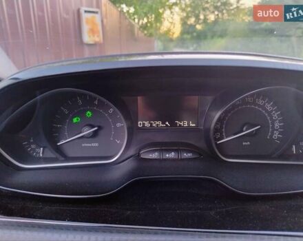 Білий Пежо 2008, об'ємом двигуна 1.2 л та пробігом 77 тис. км за 11500 $, фото 1 на Automoto.ua