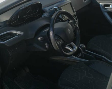 Пежо 2008 2017 у Львові на Automoto.ua Білий Пежо 2008, об'ємом двигуна 1.2 л та пробігом 89 тис. км за 11300 $, фото 24 на Automoto.ua