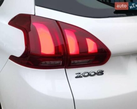 Белый Пежо 2008, объемом двигателя 1.2 л и пробегом 79 тыс. км за 11990 $, фото 9 на Automoto.ua