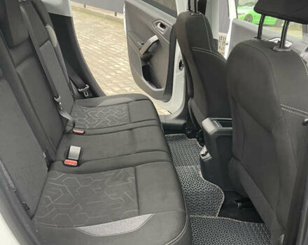 Білий Пежо 2008, об'ємом двигуна 1.2 л та пробігом 90 тис. км за 11299 $, фото 15 на Automoto.ua