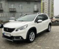 Білий Пежо 2008, об'ємом двигуна 1.2 л та пробігом 90 тис. км за 11299 $, фото 4 на Automoto.ua