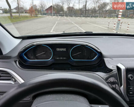 Белый Пежо 2008, объемом двигателя 1.2 л и пробегом 67 тыс. км за 14300 $, фото 11 на Automoto.ua