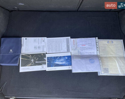 Белый Пежо 2008, объемом двигателя 1.2 л и пробегом 91 тыс. км за 10999 $, фото 22 на Automoto.ua