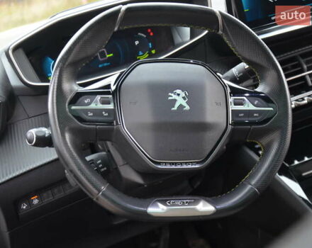 Белый Пежо 2008, объемом двигателя 0 л и пробегом 82 тыс. км за 16250 $, фото 48 на Automoto.ua