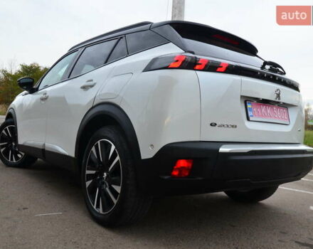 Белый Пежо 2008, объемом двигателя 0 л и пробегом 82 тыс. км за 16250 $, фото 27 на Automoto.ua