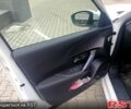 Пежо 2008 2020 в Николаеве на Automoto.ua Белый Пежо 2008, объемом двигателя 1.5 л и пробегом 33 тыс. км за 26500 $, фото 5 на Automoto.ua