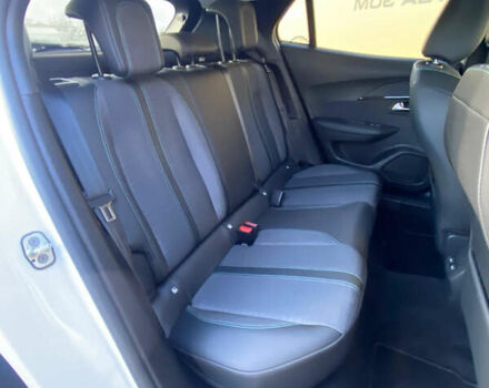 Белый Пежо 2008, объемом двигателя 0 л и пробегом 148 тыс. км за 18900 $, фото 13 на Automoto.ua