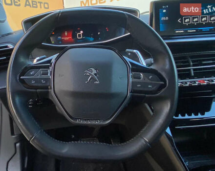 Белый Пежо 2008, объемом двигателя 0 л и пробегом 148 тыс. км за 18900 $, фото 15 на Automoto.ua