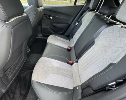 Пежо 2008 2021 в Коломые на Automoto.ua Белый Пежо 2008, объемом двигателя 0 л и пробегом 94 тыс. км за 19000 $, фото 7 на Automoto.ua